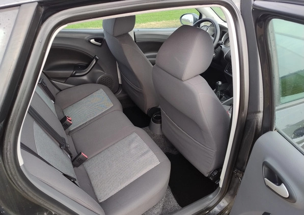 Seat Ibiza cena 16300 przebieg: 192000, rok produkcji 2009 z Chełm małe 232